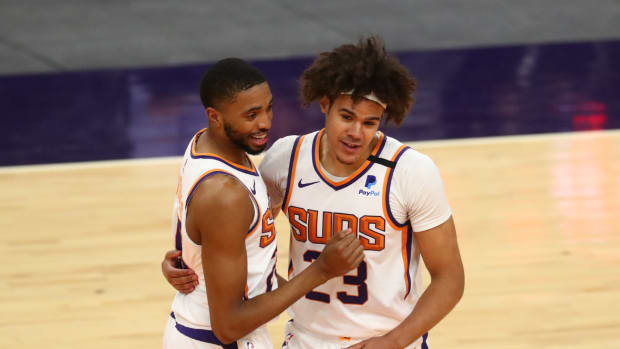 Cam Johnson Mikal Bridges